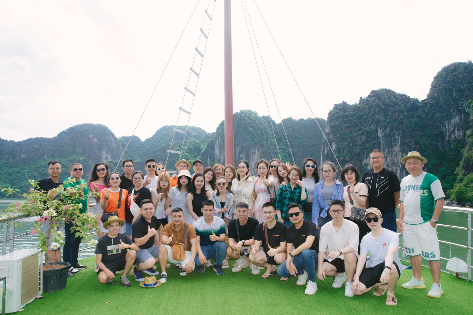 Trải nghiệm thiên đường du lịch vùng vịnh tại Hạ Long cùng Links Travel
